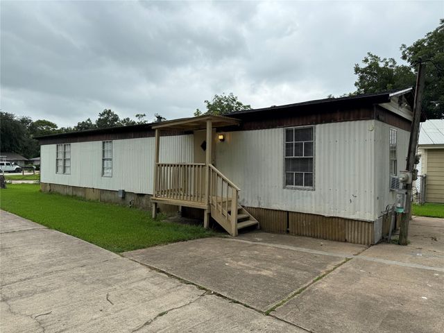 9514 Catlett Lane, La Porte, TX 77571