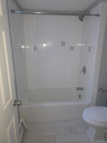 48 Waverly Avenue, Patchogue, NY 11772