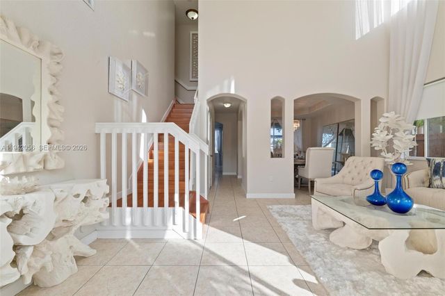 16301 SW 70th St, Miami, FL 33193