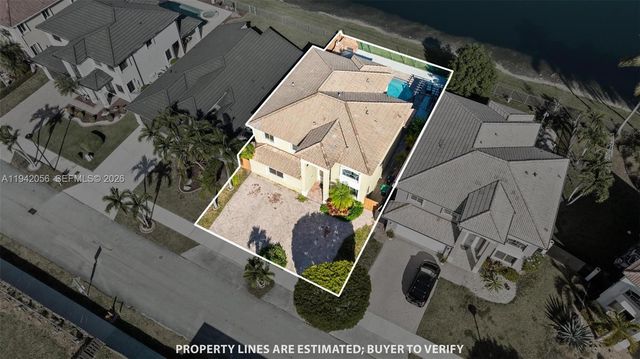 16301 SW 70th St, Miami, FL 33193