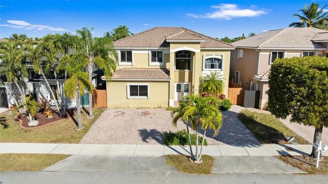 16301 SW 70th St, Miami, FL 33193