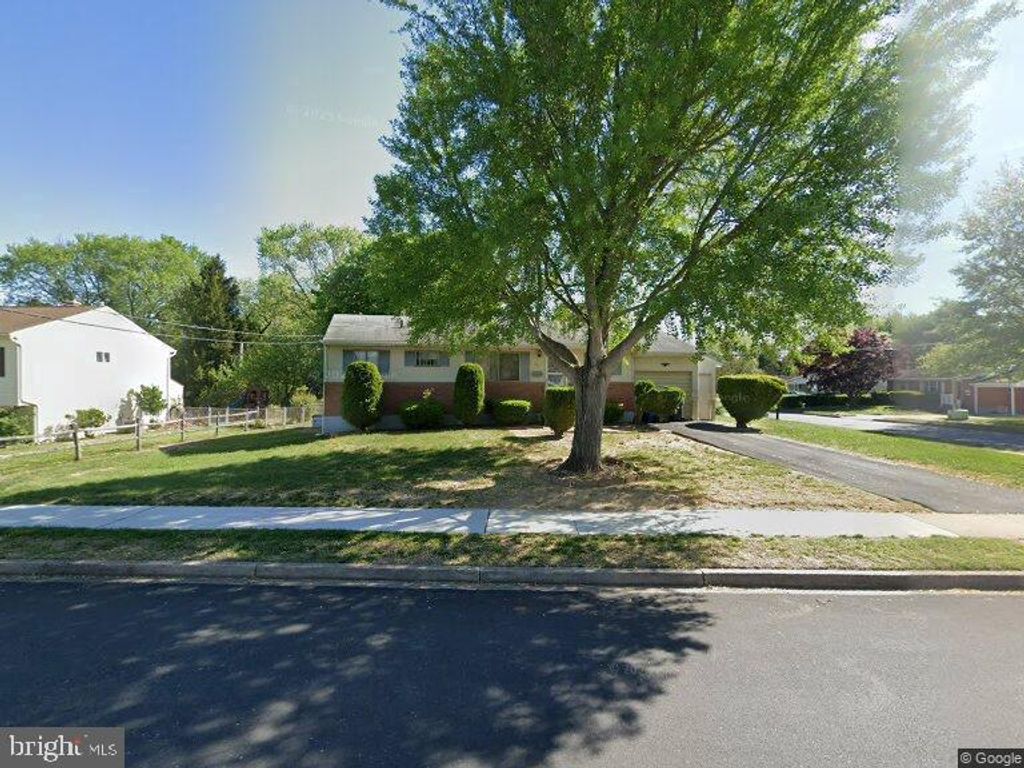 541 BUCKSON DR, Dover, DE 19901