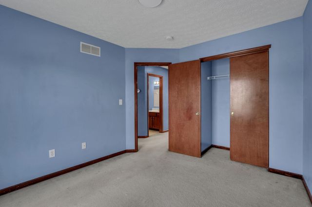 8483 Arlen Drive, Blacklick, OH 43004