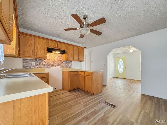 763 4th SW, Gordo, AL 35466