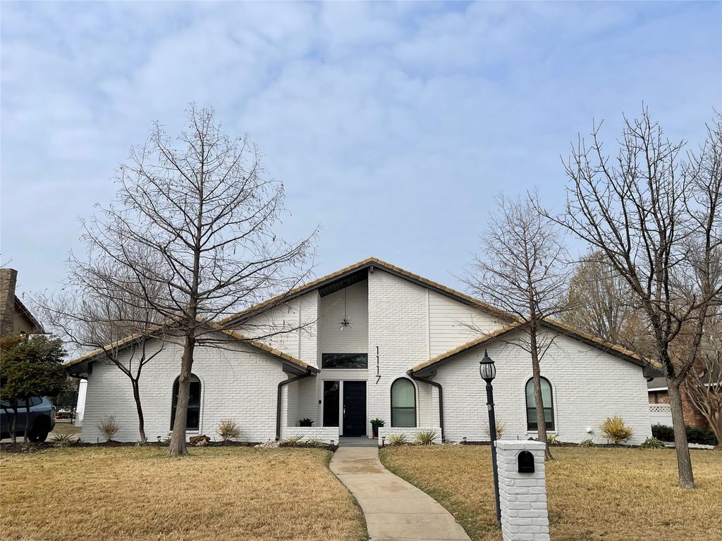 1117 Sunset Drive, Trophy Club, TX 76262