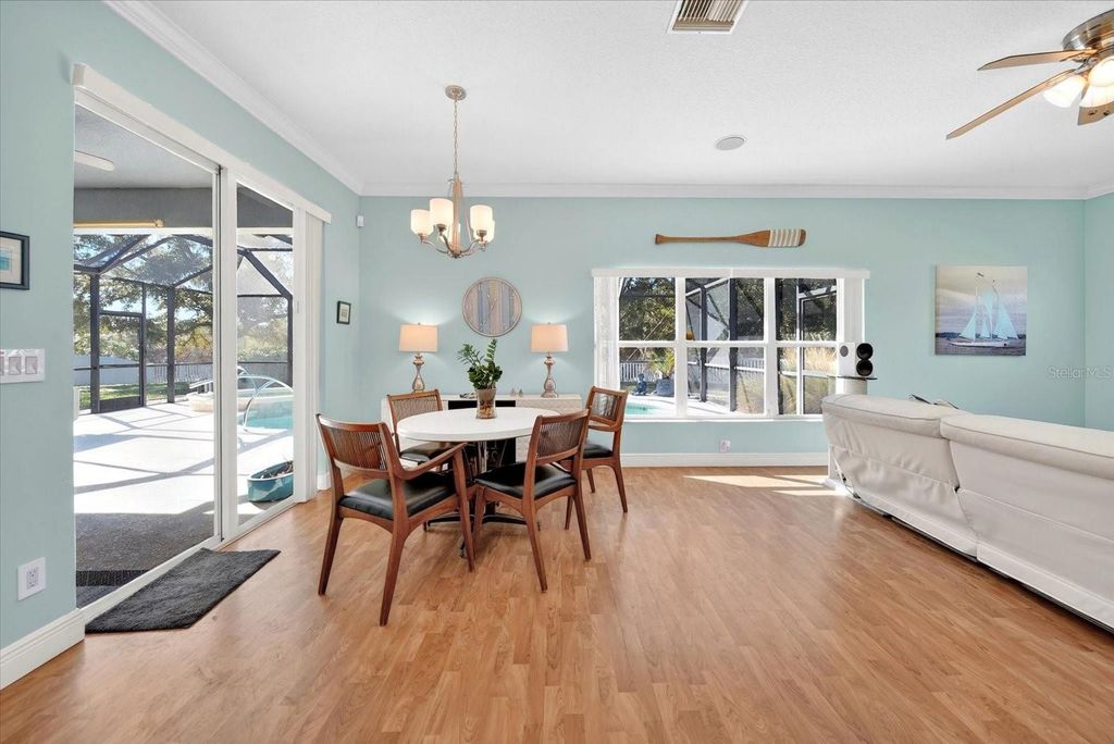 Image 18 of property listing at 4506 29TH AVENUE CIRCLE E, Palmetto, FL 34221