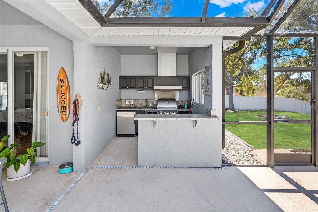 Image 30 of property listing at 4506 29TH AVENUE CIRCLE E, Palmetto, FL 34221