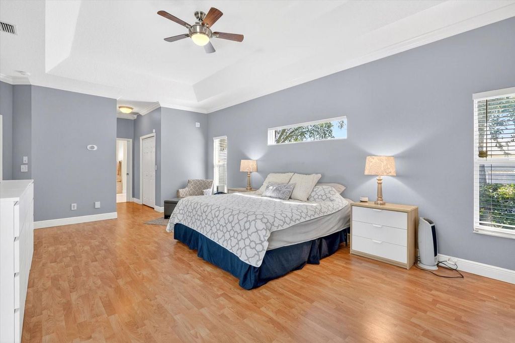 Image 41 of property listing at 4506 29TH AVENUE CIRCLE E, Palmetto, FL 34221