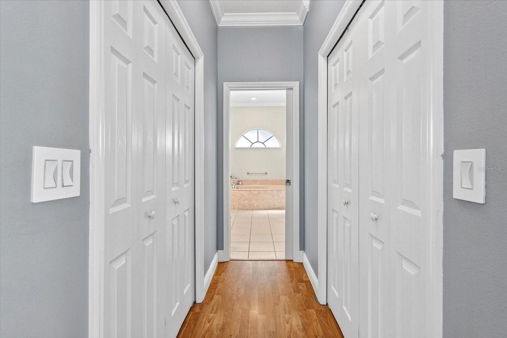 Image 42 of property listing at 4506 29TH AVENUE CIRCLE E, Palmetto, FL 34221