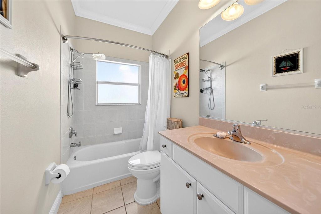 Image 49 of property listing at 4506 29TH AVENUE CIRCLE E, Palmetto, FL 34221