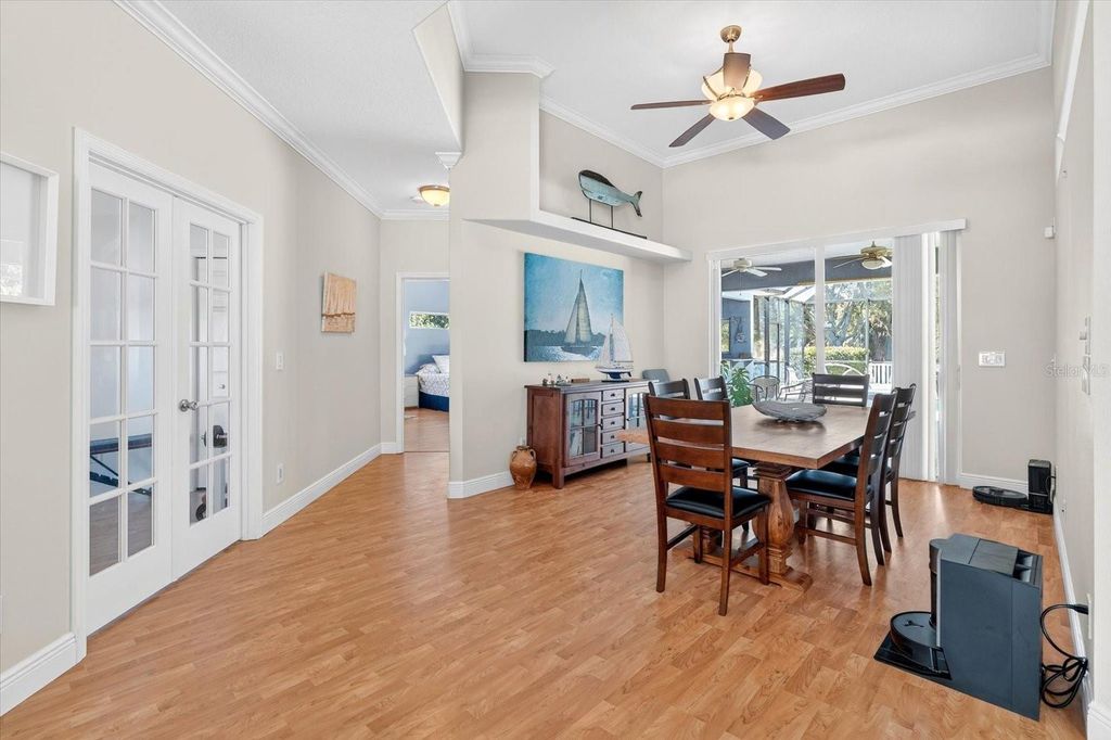 Image 10 of property listing at 4506 29TH AVENUE CIRCLE E, Palmetto, FL 34221