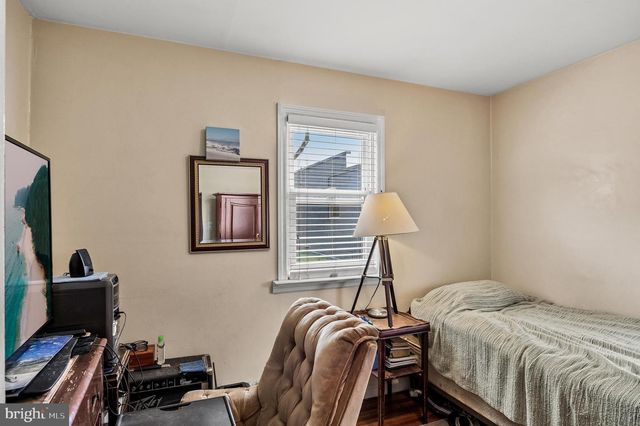 913 NORTHWOOD AVE, Cherry Hill, NJ 08002