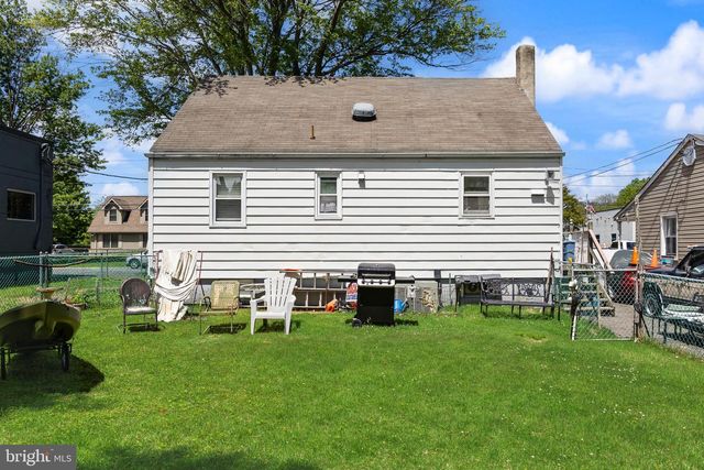 913 NORTHWOOD AVE, Cherry Hill, NJ 08002