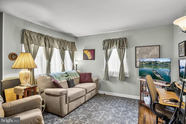913 NORTHWOOD AVE, Cherry Hill, NJ 08002