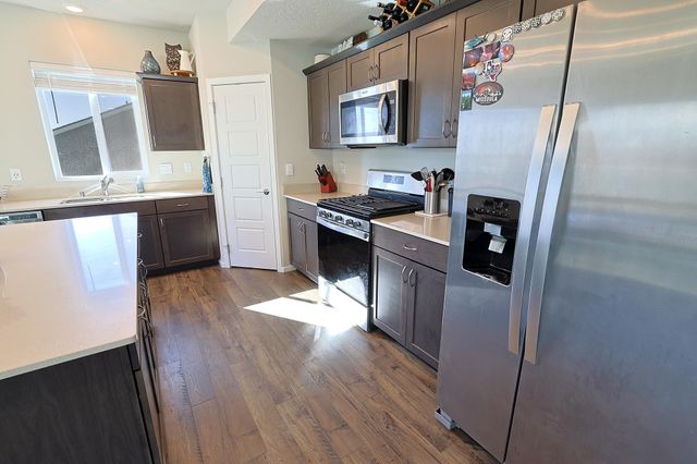 8211 S Avery Rd, Cheney, WA 99004