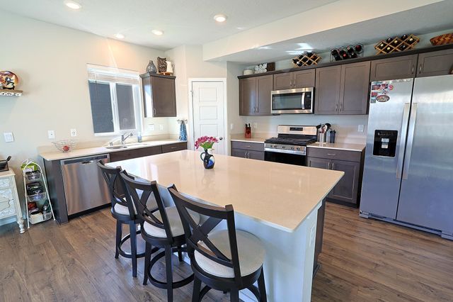 8211 S Avery Rd, Cheney, WA 99004