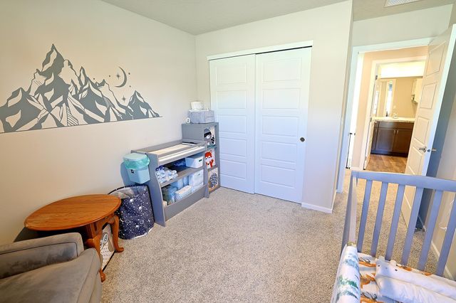 8211 S Avery Rd, Cheney, WA 99004