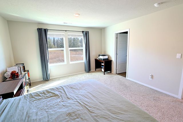 8211 S Avery Rd, Cheney, WA 99004