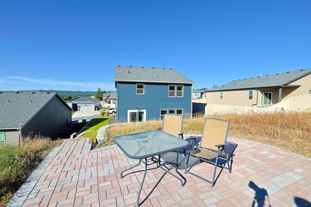 8211 S Avery Rd, Cheney, WA 99004