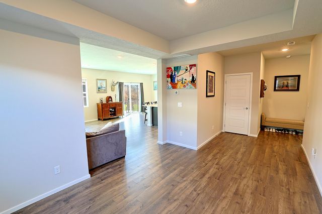 8211 S Avery Rd, Cheney, WA 99004