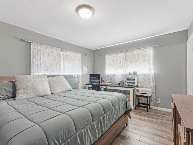 7422 Nodding Pines Lane, Houston, TX 77044