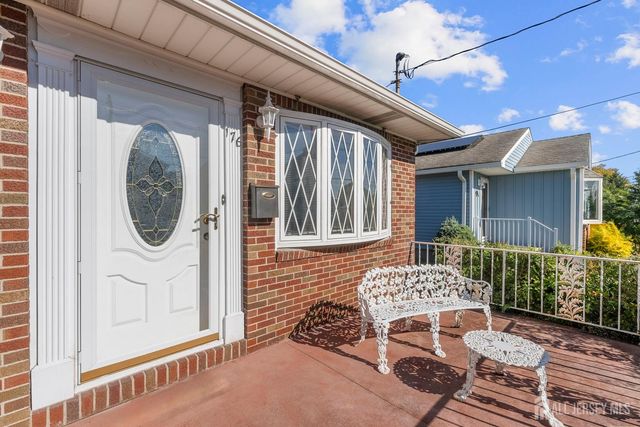 176 Grenville Street, Woodbridge Proper, NJ 07095