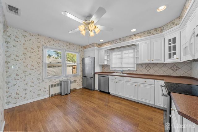 176 Grenville Street, Woodbridge Proper, NJ 07095