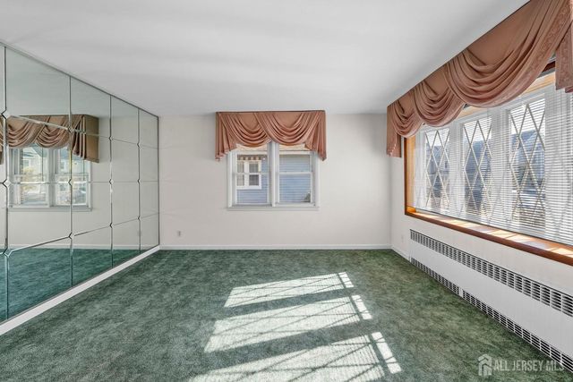 176 Grenville Street, Woodbridge Proper, NJ 07095
