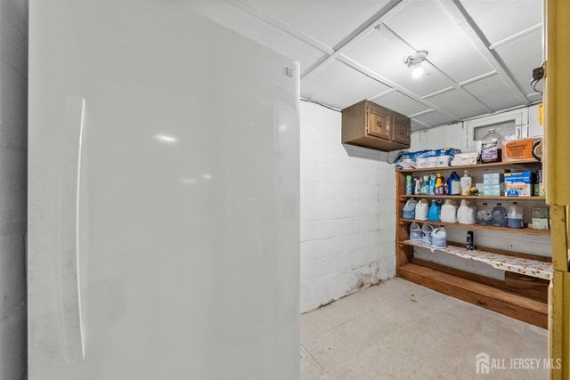 176 Grenville Street, Woodbridge Proper, NJ 07095