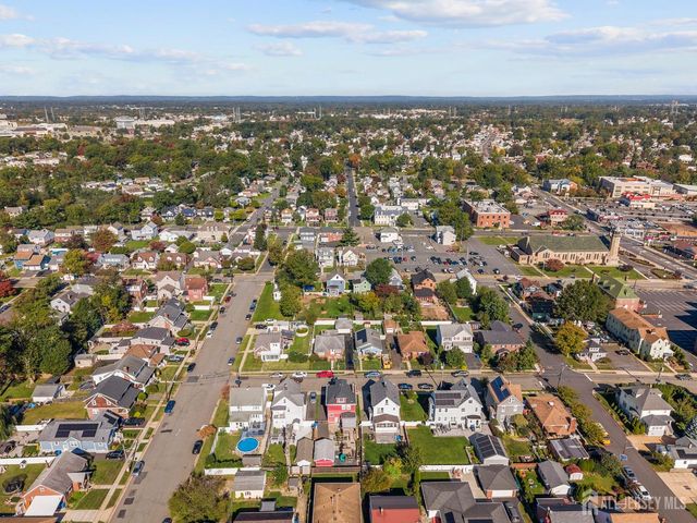 176 Grenville Street, Woodbridge Proper, NJ 07095
