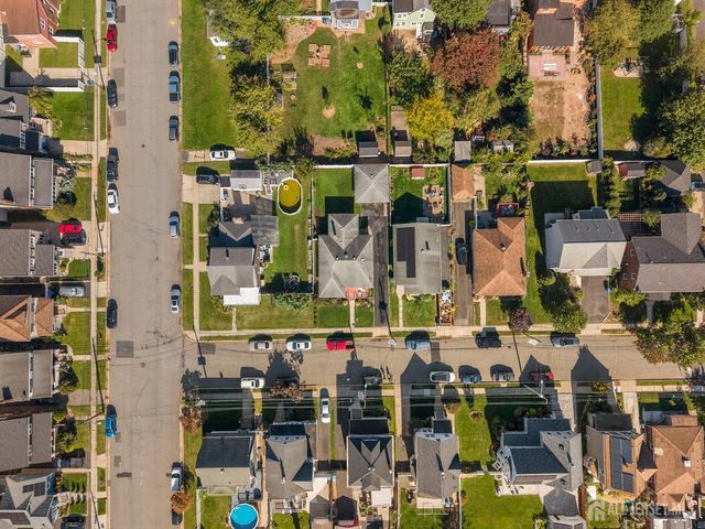 176 Grenville Street, Woodbridge Proper, NJ 07095