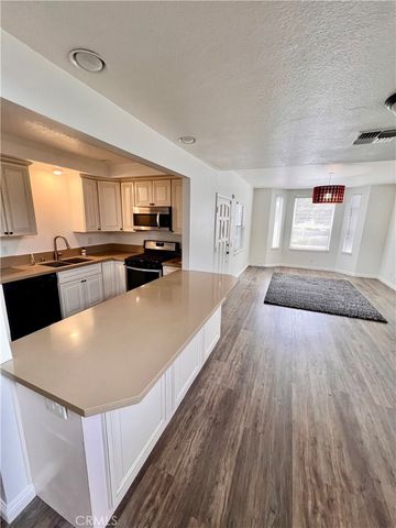 129 W Palmyra, Orange, CA 92866