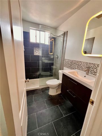 129 W Palmyra, Orange, CA 92866