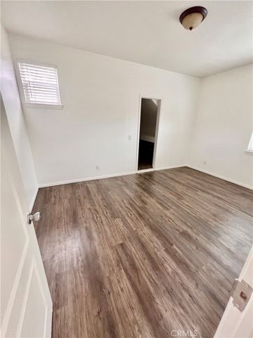 129 W Palmyra, Orange, CA 92866