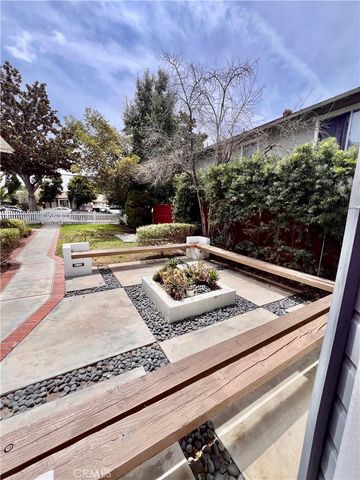 129 W Palmyra, Orange, CA 92866