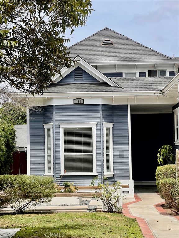 129 W Palmyra, Orange, CA 92866