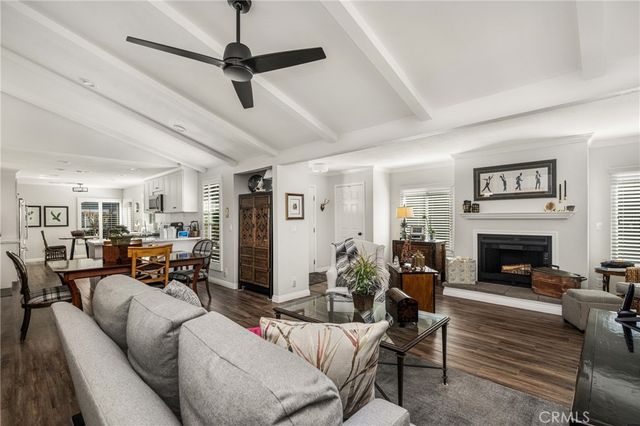 2508 Park Lake, Santa Ana, CA 92705