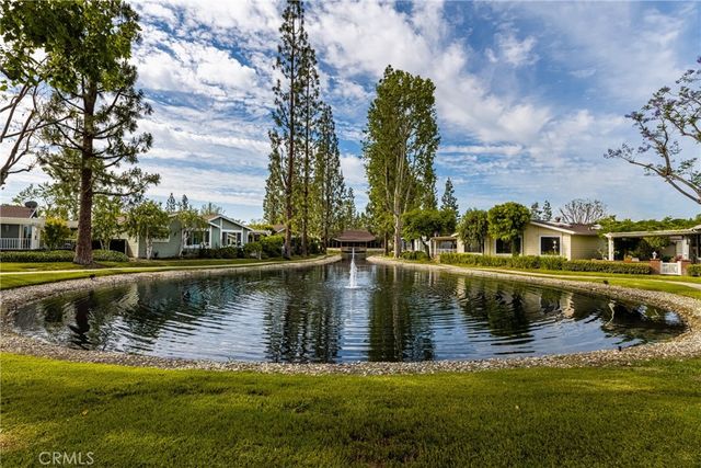 2508 Park Lake, Santa Ana, CA 92705