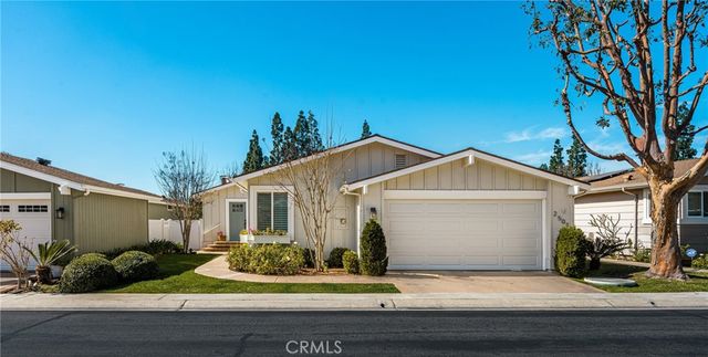 2508 Park Lake, Santa Ana, CA 92705