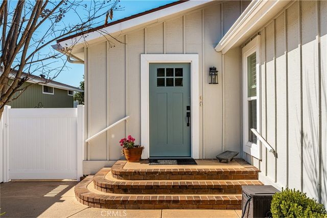 2508 Park Lake, Santa Ana, CA 92705