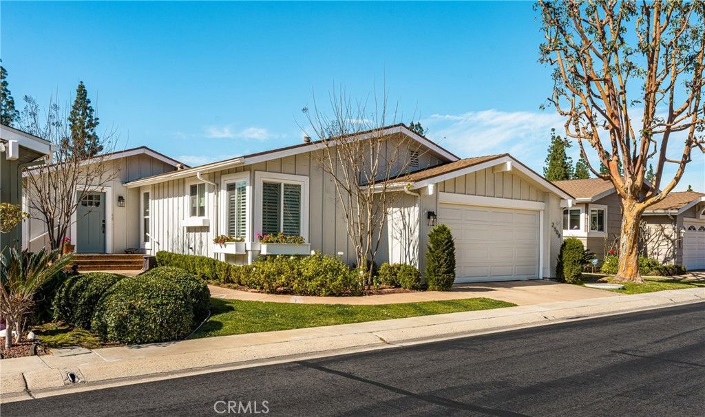 2508 Park Lake, Santa Ana, CA 92705