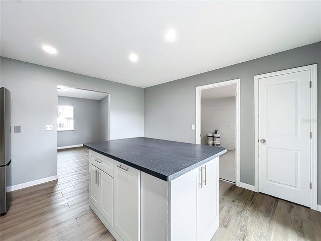 6848 COMPASS COURT, Orlando, FL 32810