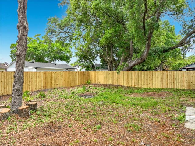 6848 COMPASS COURT, Orlando, FL 32810