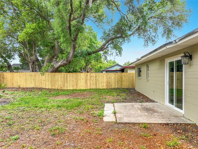 6848 COMPASS COURT, Orlando, FL 32810