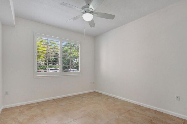 7101 MYRTLEWOOD Circle W, Palm Beach Gardens, FL 33418