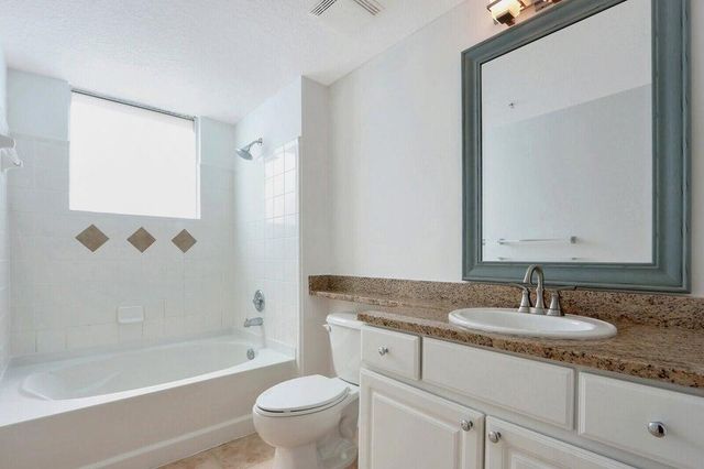 7101 MYRTLEWOOD Circle W, Palm Beach Gardens, FL 33418