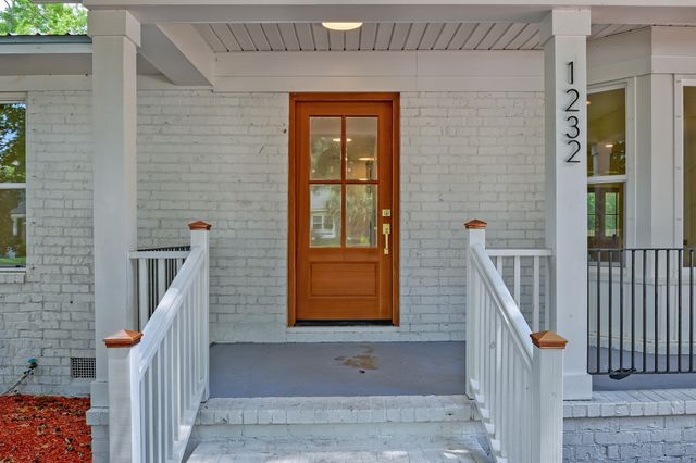 1232 Silverleaf Circle, Charleston, SC 29412