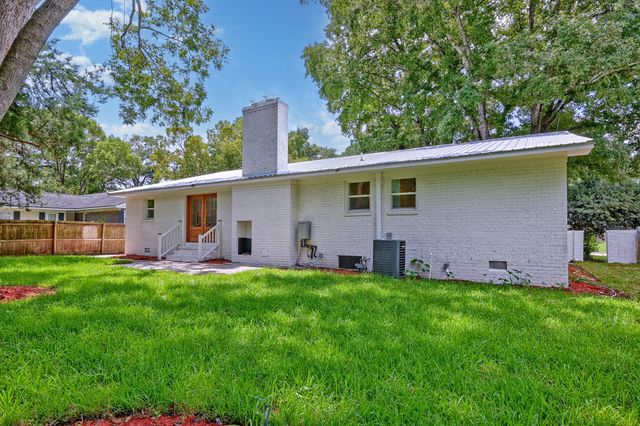 1232 Silverleaf Circle, Charleston, SC 29412