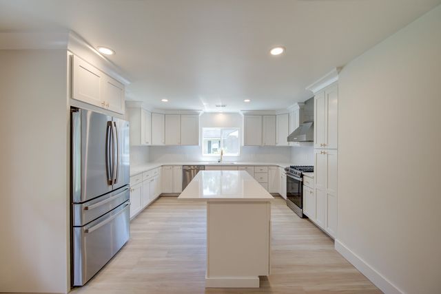 1232 Silverleaf Circle, Charleston, SC 29412
