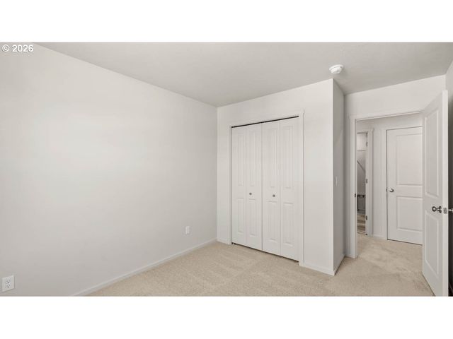 689 Terra Linda Ave, Eugene, OR 97404